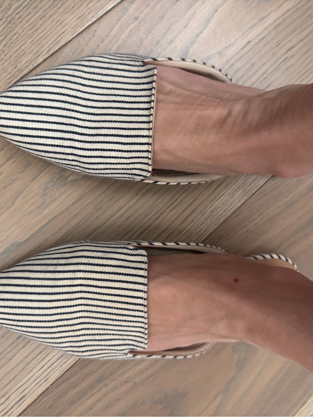 Striped Fabric Mule Flats Navy Cream Pointed Toe Slip On Shoes Size 8 - Picture 2 of 7